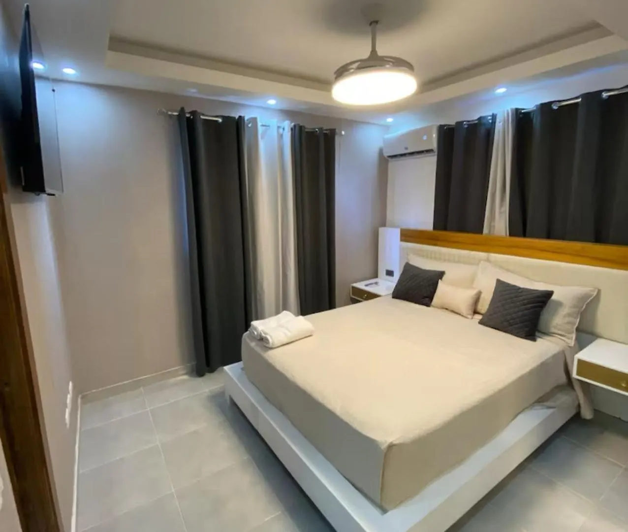 Espectacular Apartamento En Santo Domingo Este